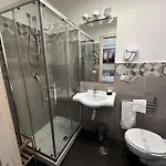Corso 211 Beds & 4* Nápoles