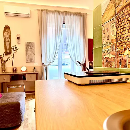 Pensión Corso 211 Beds & 4*
